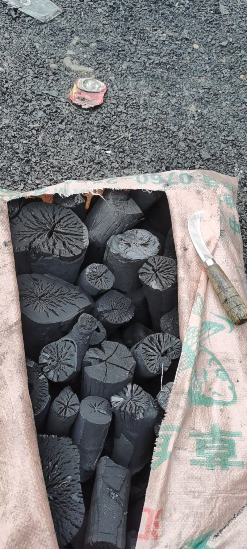 零水份纯荔枝木炭质量保证