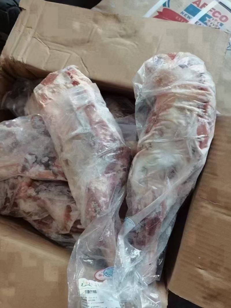 烤羊腿
