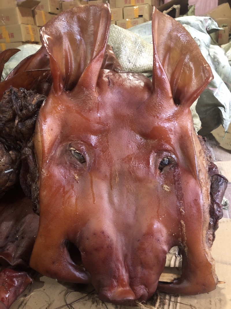 烟熏猪头肉