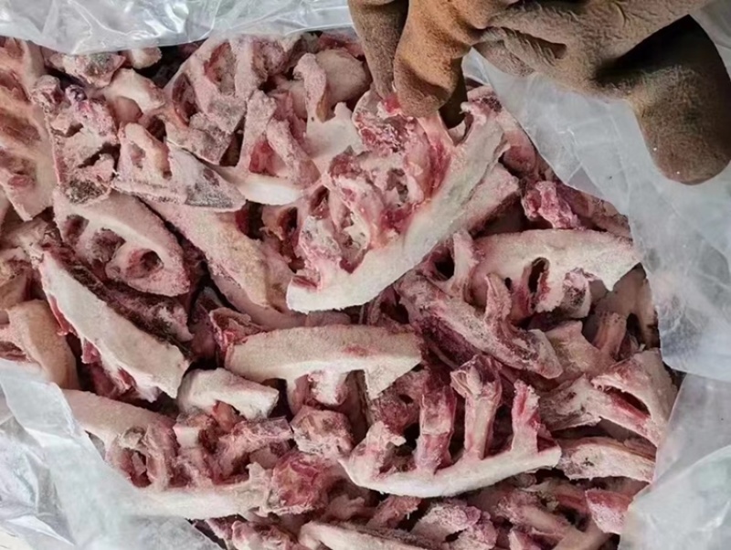熬汤胸骨，5元一斤，30斤定装，熬汤专用