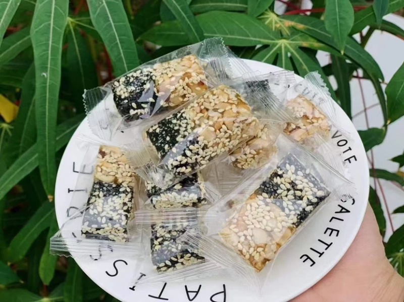 花生芝麻糕、花生芝麻糖厂家直销量多价优