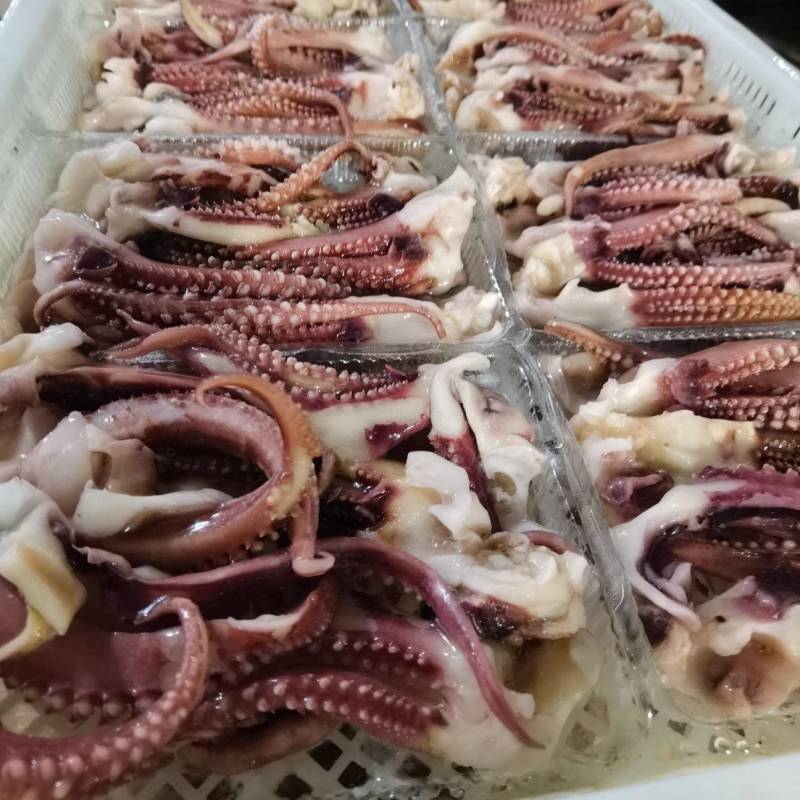 电商款脆口须鱿鱼须质量好货源充足适合饭店用