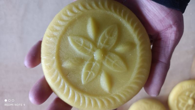黄粑粑