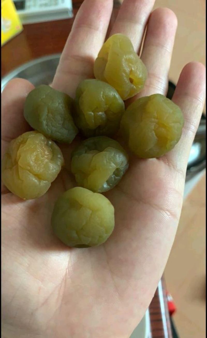 厂家直销，Q梅，青梅，酵素脆青梅，看中私聊我，两种