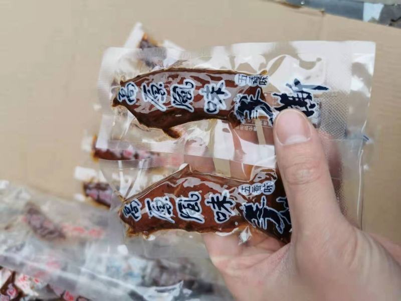 手撕鸭肉休闲零食味道好1件50斤1件起批常年批发