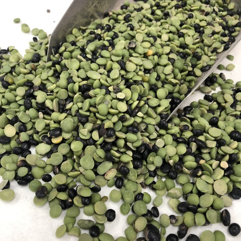 批发绿芯黑豆瓣农家新货绿心黑豆半粒碎打豆浆五谷杂粮袋装