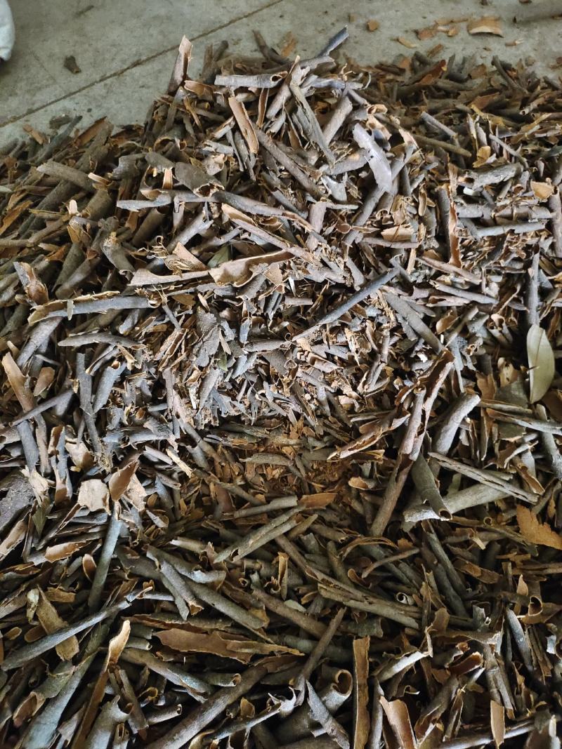 肉桂碎桂碎桂皮肉桂桂通烟桂桂皮碎片