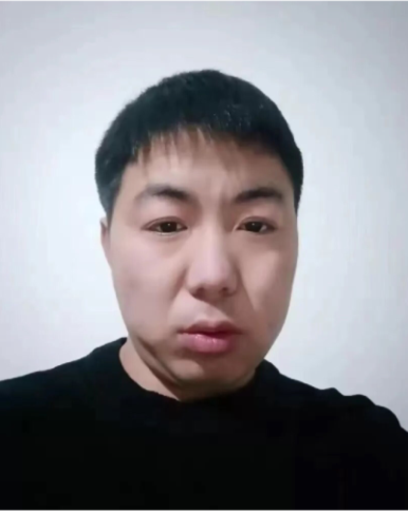 编号武01套袋皇冠梨基地供应，欢迎各位老板实地考察}
