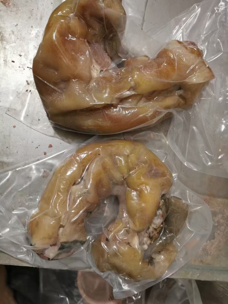 去骨熟牛蹄满满都是胶原蛋白，独立包装一件50斤