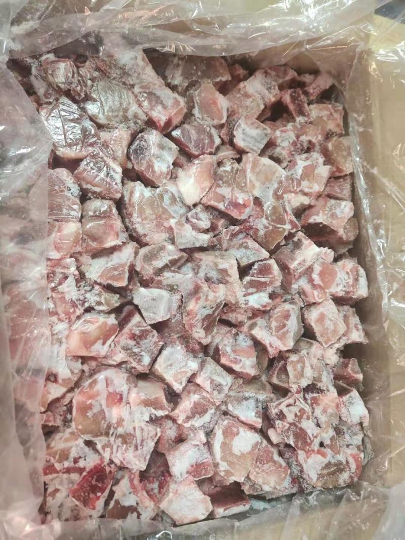 排骨粒，排骨块，骨类产品，大骨头。排骨，