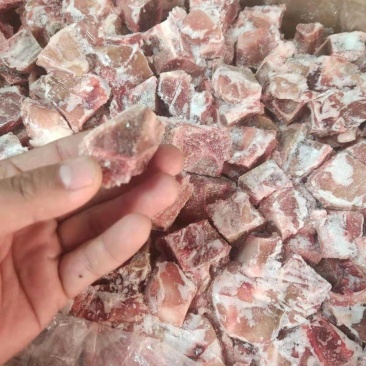 排骨粒，排骨块，骨类产品，大骨头。排骨，