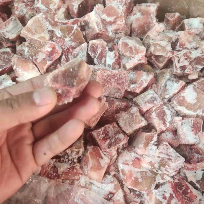排骨粒，排骨块，骨类产品，大骨头。排骨，