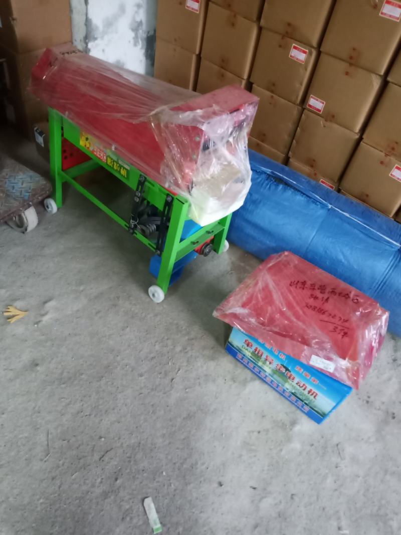 [包邮]玉米脱粒机、配纯铜线电机家用电带动、工厂直发