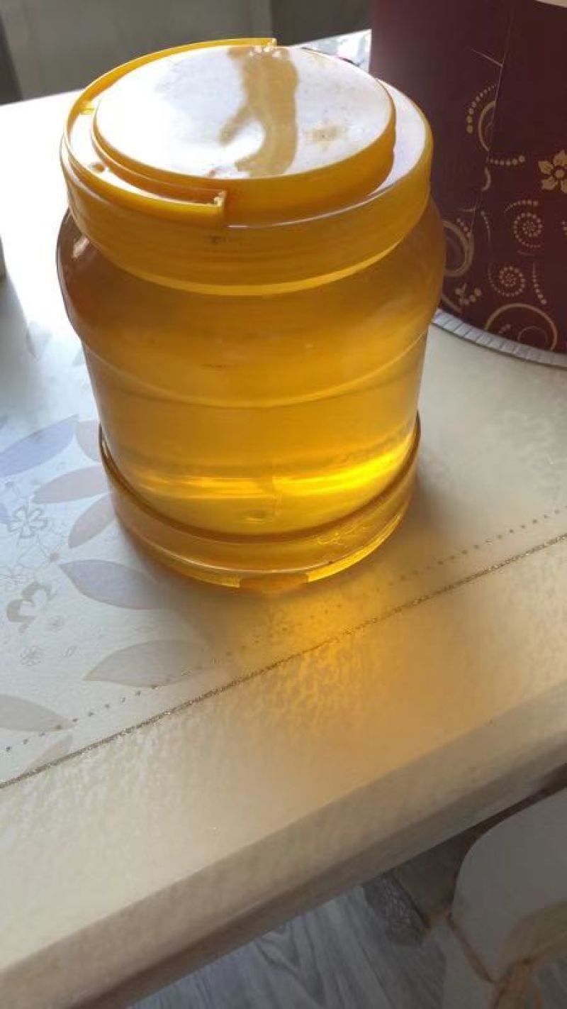 蜂蜜可以带你美丽蜂蜜可以带你信心。蜂蜜可以带你天天开心。