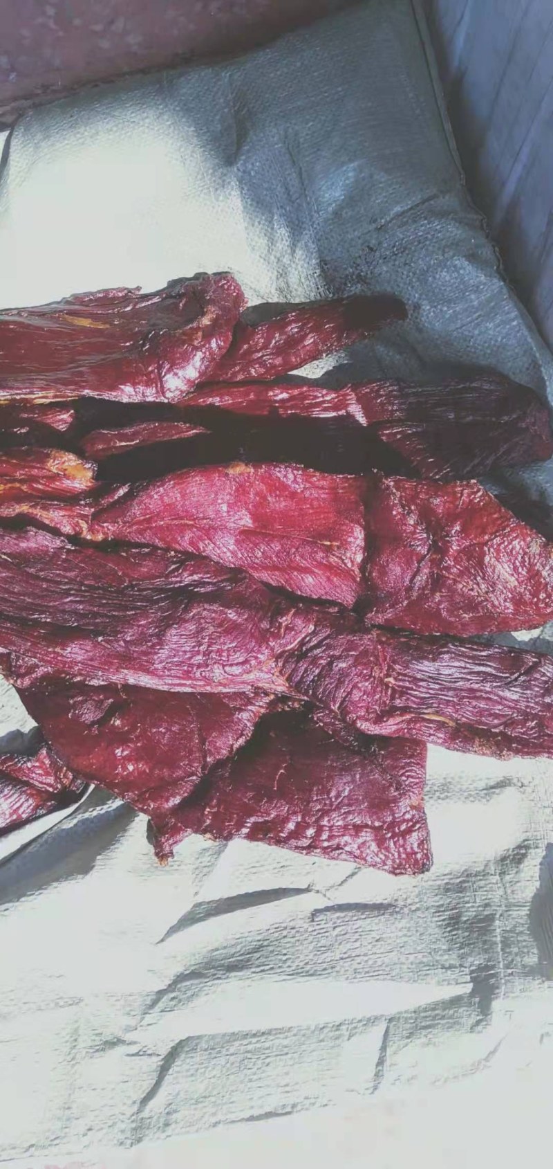烟熏精品大块肉，牛肉风味大块，工厂直销地摊新模式