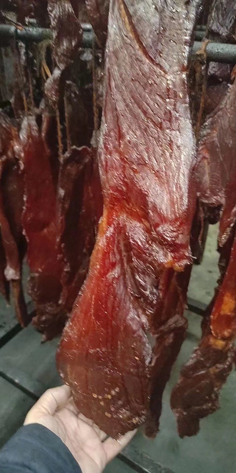 烟熏精品大块肉，牛肉风味大块，工厂直销地摊新模式
