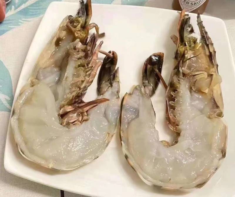 生冻黑虎虾，大小规格都有，一箱10盒装，欢迎各位老板联系