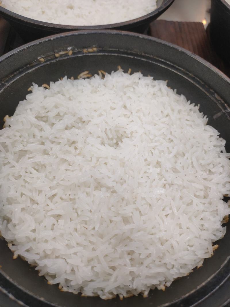 象牙米桂林市厂家直销，砂锅饭煲仔饭专用米