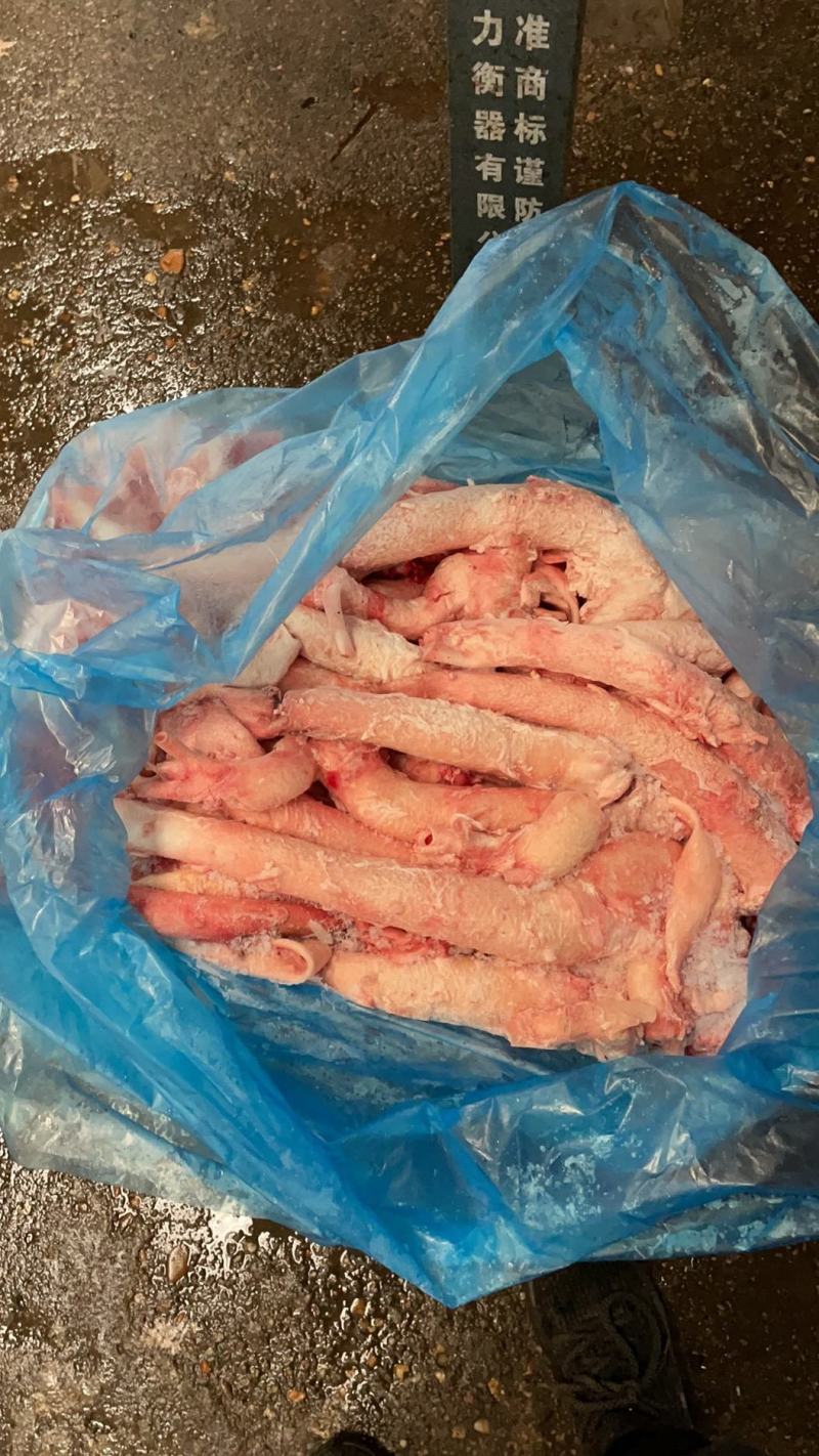 新鮮牛心管牛黄喉，屠宰场一手货源，不碱发水发，干水无油
