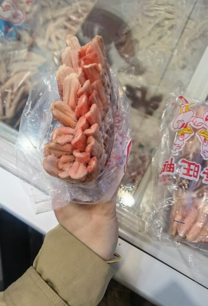 精品鸭舌。