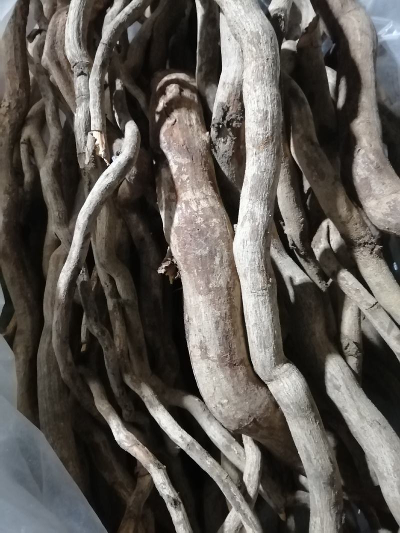 【推荐】本地杜仲（鸡比根）优选货保质保量产地直供