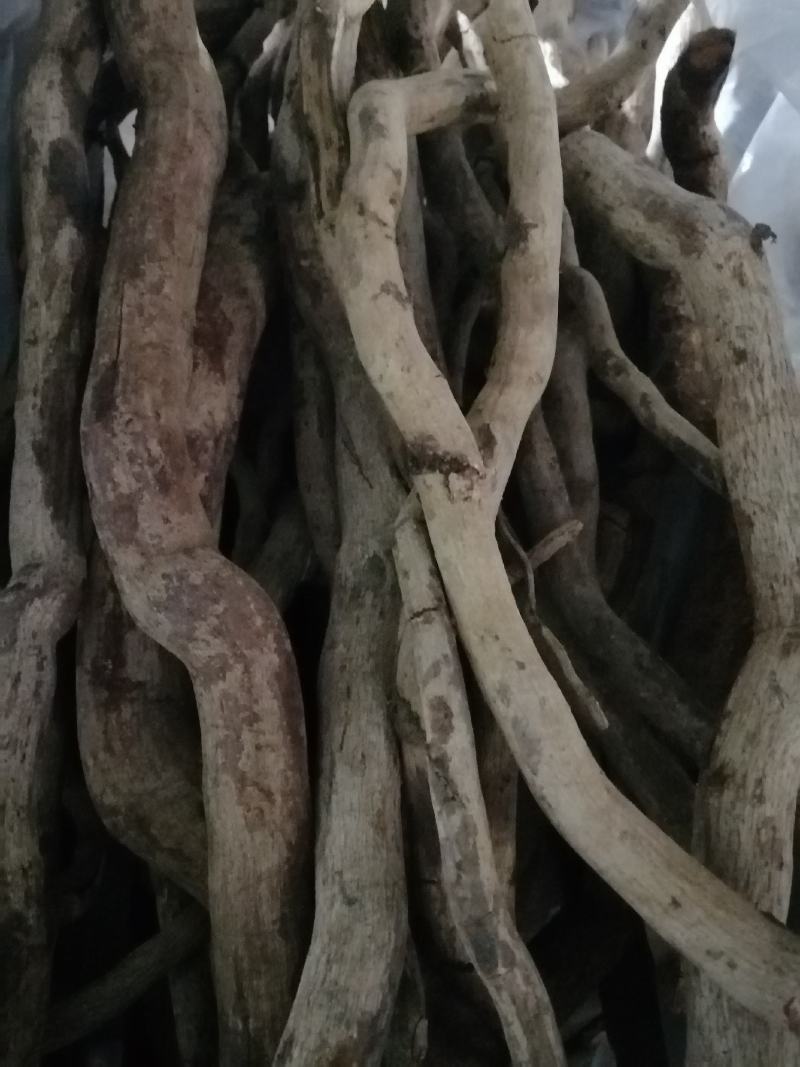 【推荐】本地杜仲（鸡比根）优选货保质保量产地直供
