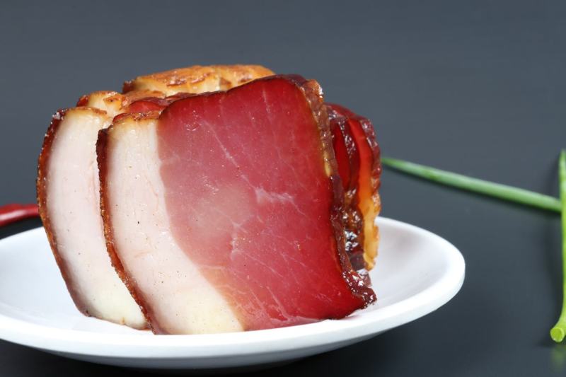 恩施腊肉年货礼盒原味麻辣香肠腊肉后腿肉排骨腊猪蹄