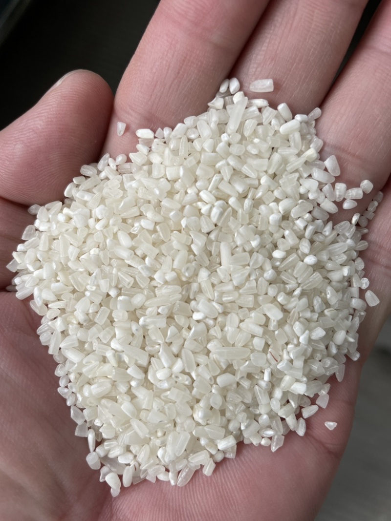 缅甸碎米、双抛双选的碎米，做粉韧度好、口感佳、性能稳定