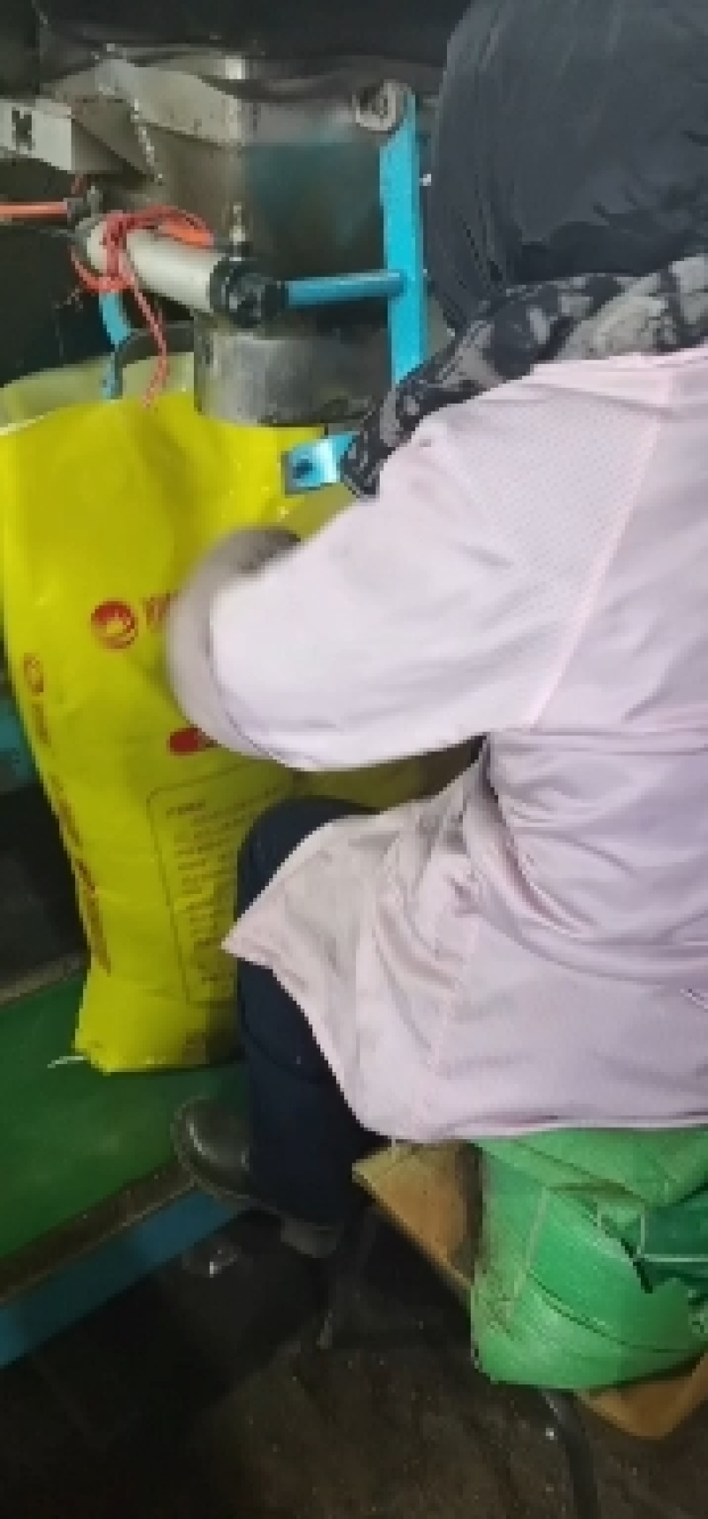 发酵鸡粪厂家发货鸡粪有机肥自然风干鸡粪羊粪