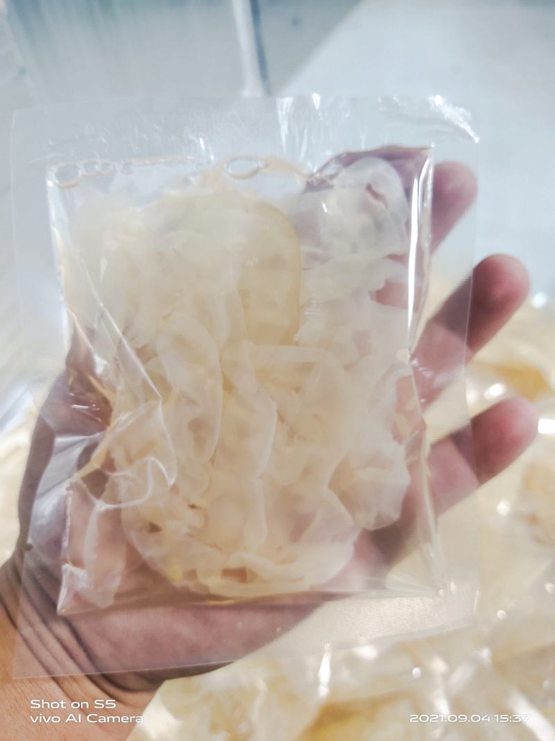 海蜇丝，即食海蜇，爽口凉菜