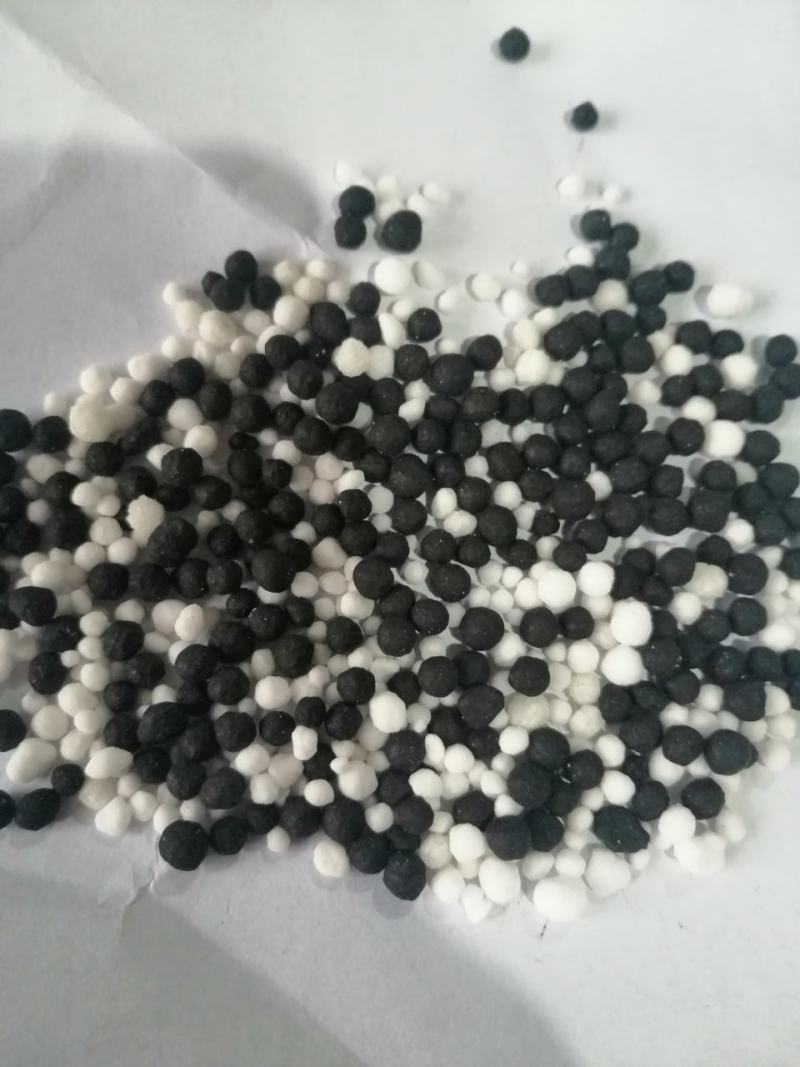 尿素,有机尿素,效果显著,有机无机氮改良土壤,缩二脲低。
