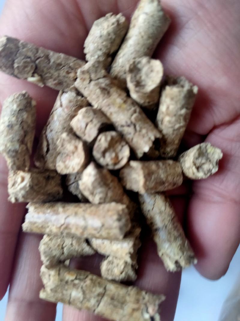 花生壳颗粒，质量保证，量大优惠，适合牛羊驴马兔