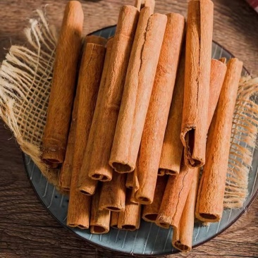 纯正广西桂皮干货桂段烟桂肉桂皮粉厨房卤料调料香料