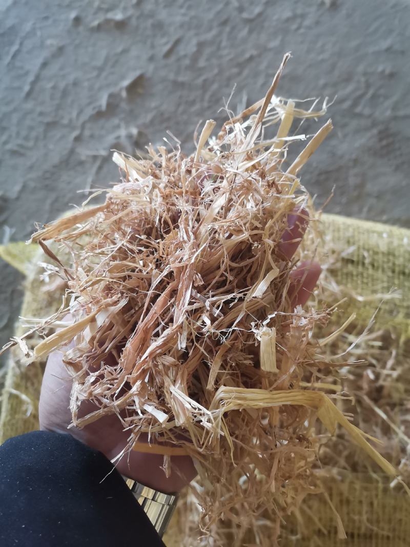 稻草扎锻小方包出口标准，质量好水分安全。