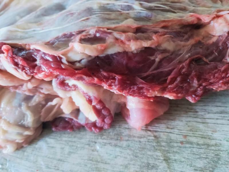 【牛腩】当地黄牛的肚皮肉！鲜干冻品！质保手续齐全！