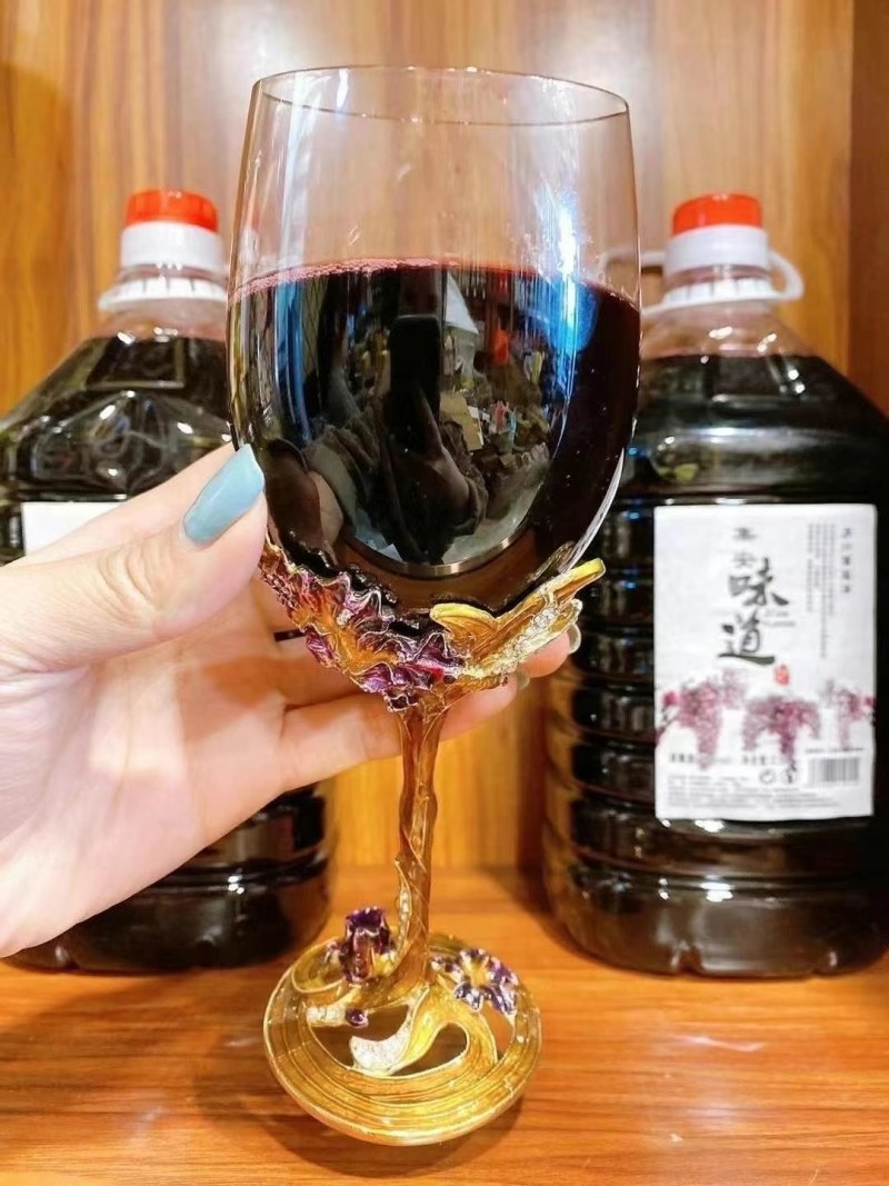 长白山冰葡萄酒实惠5斤装东北纯正源头批发一件代发包邮