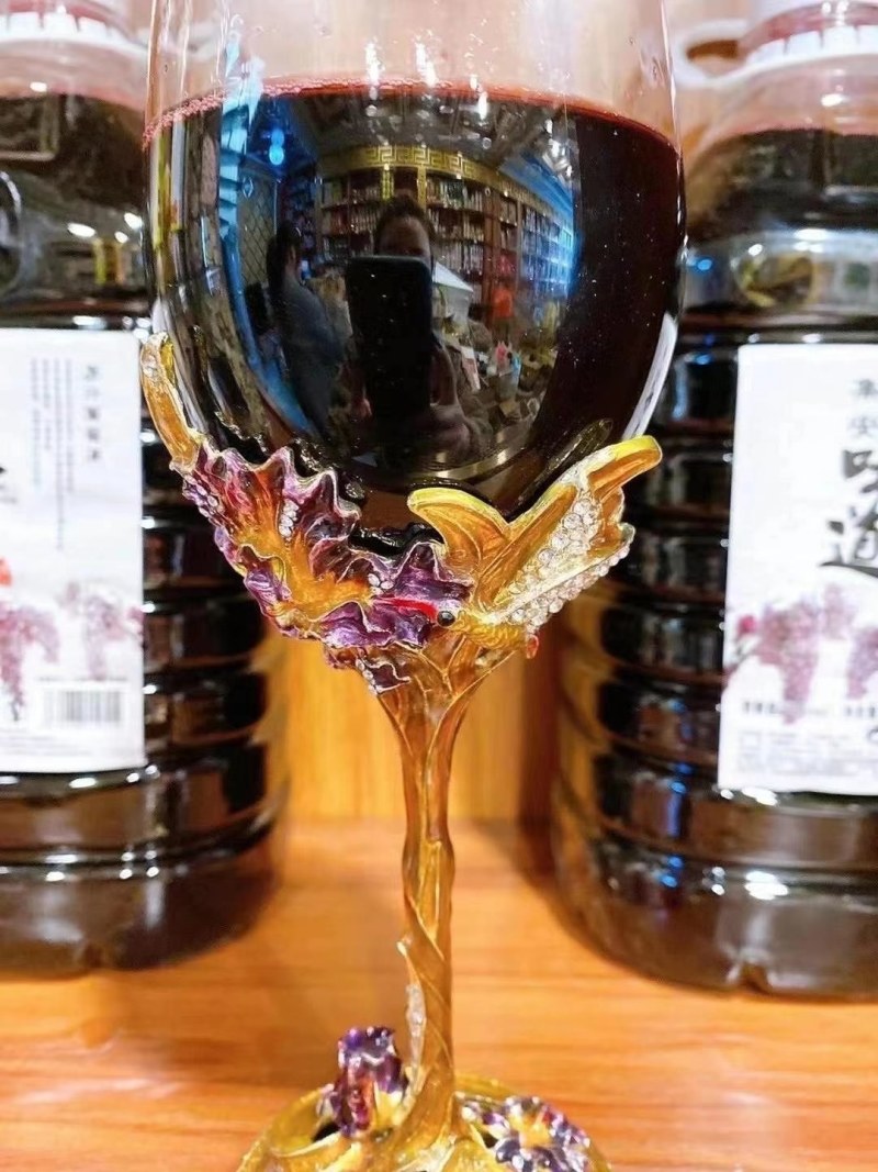长白山冰葡萄酒实惠5斤装东北纯正源头批发一件代发包邮