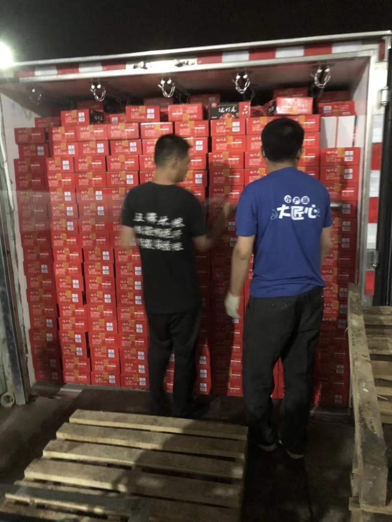 家庭装特级单冻龙虾尾五斤装装，工厂一手货源常年