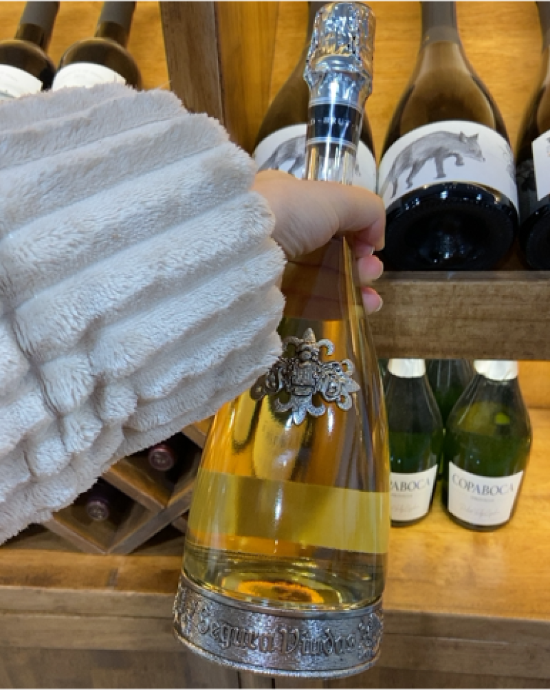 维达斯古堡典藏桃红起泡酒产地西班牙750ml