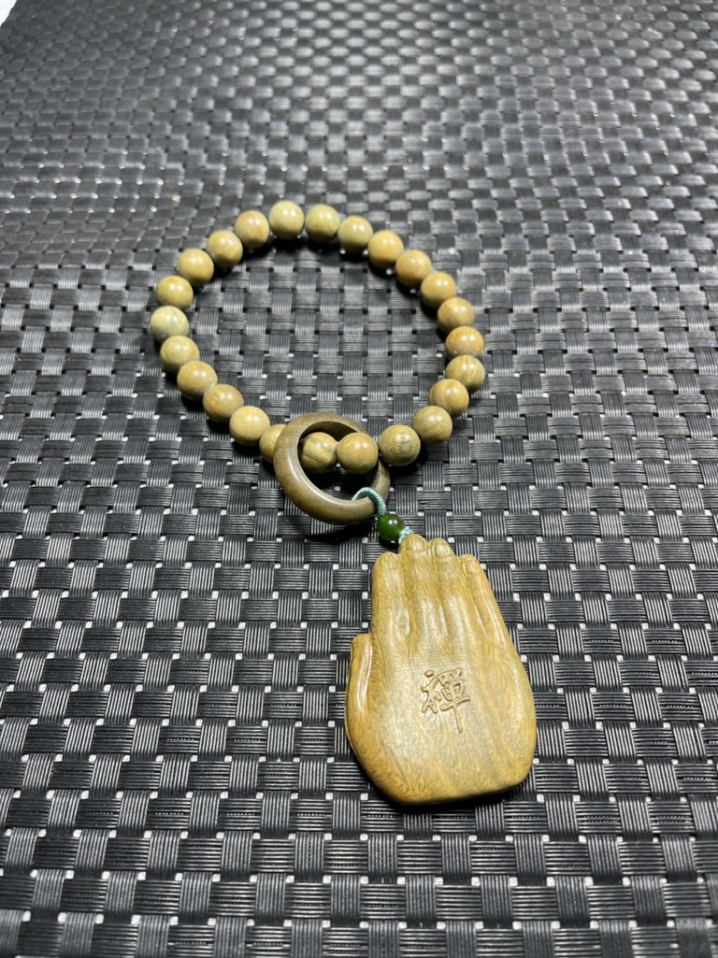 文玩工艺小叶绿檀手持挂件