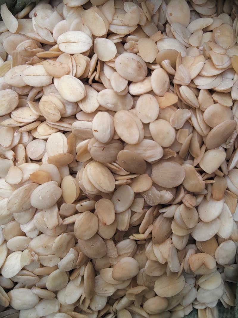 中药材山桃仁去皮桃仁药用生桃仁食用无硫正品