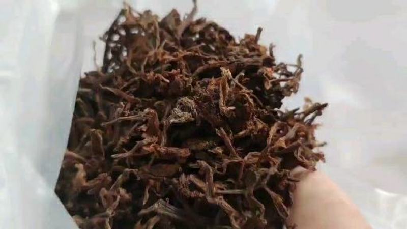 老绍兴梅干菜，天然发酵味道醇厚，还原原始的味道。