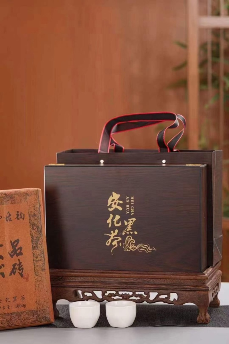 安化黑茶正宗陈年金花砖一级黑茶毛茶礼盒装醇香1000克