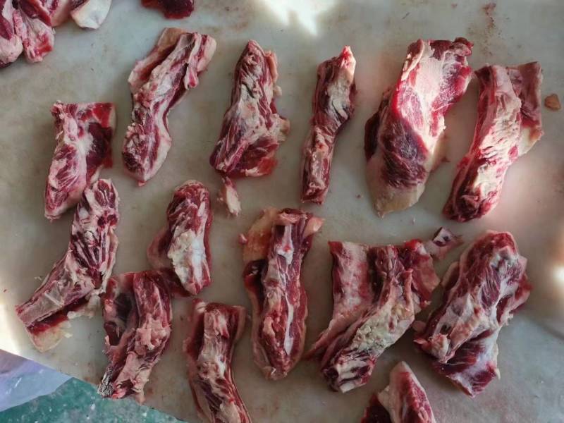 牛副产品腹肉条，纯干腹肉条。量大从优支持视频看货