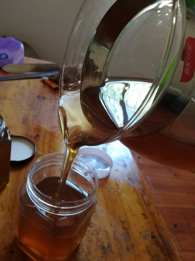 云南西盟高山土蜂蜜