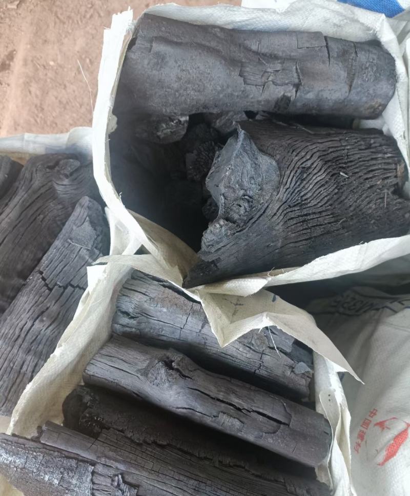 荔枝原木炭荔枝炭40斤一件烧烤炭木炭烤鸡烧烤商用炭