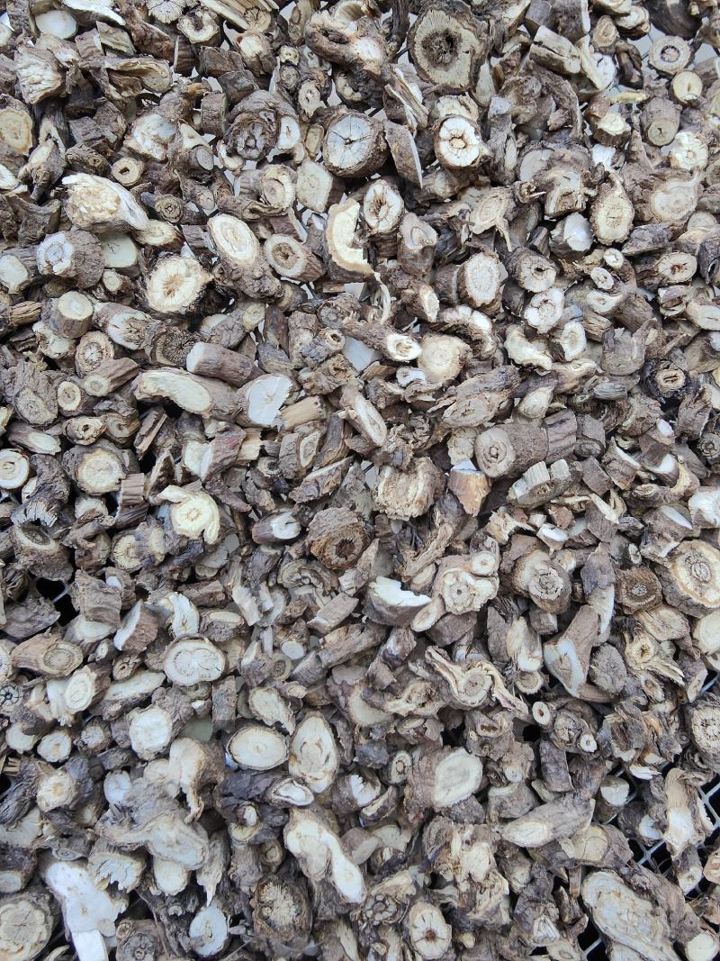 正品柴胡片，产地直销各种规格都有质量好片形好全检合格