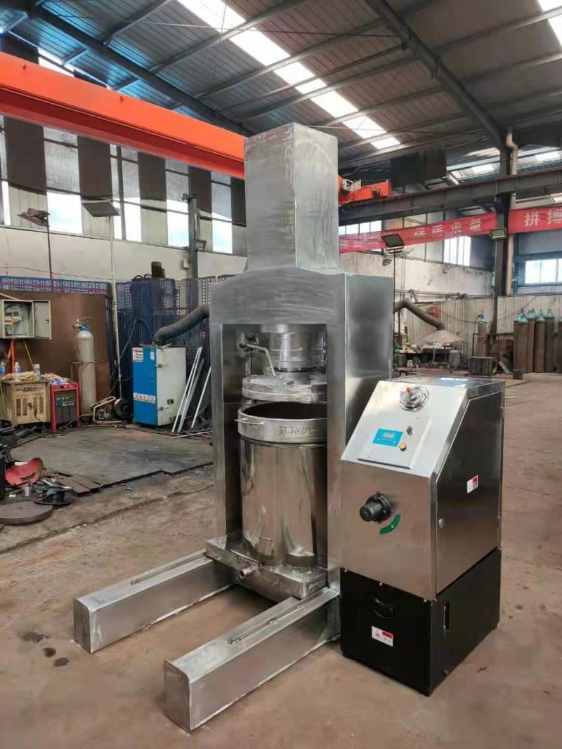 茶籽榨油机核桃榨油机多功能榨油机油脂好无需过滤加工量大