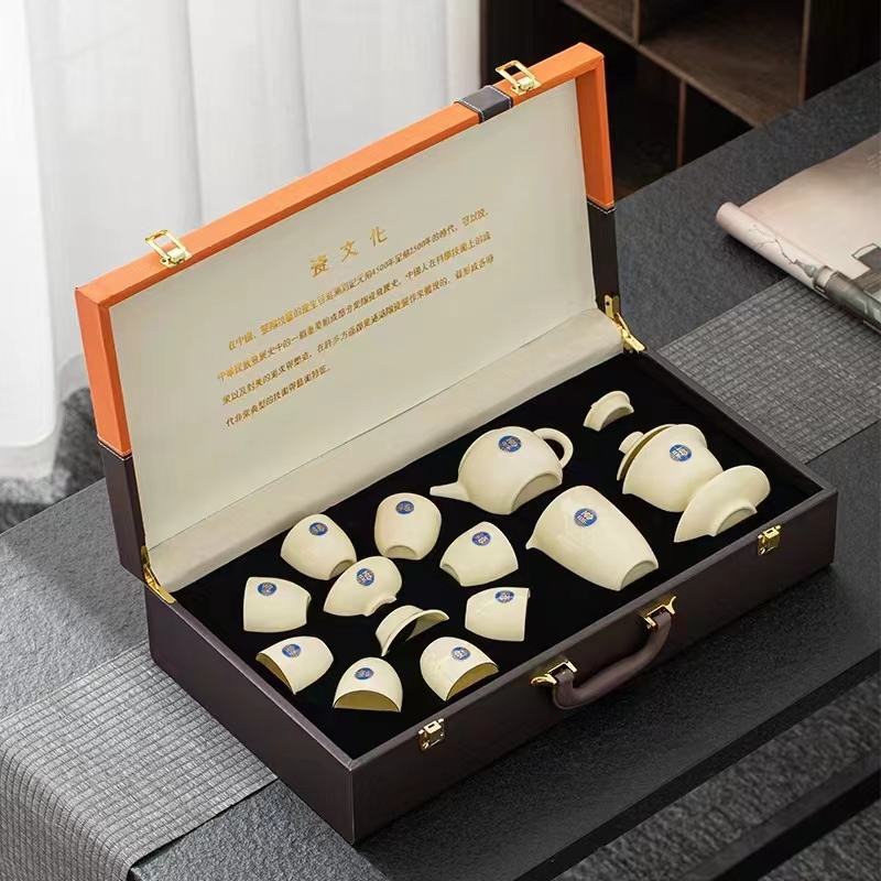 宝石黄《鸿福齐天》羊脂玉24ｋ金纯手工制作