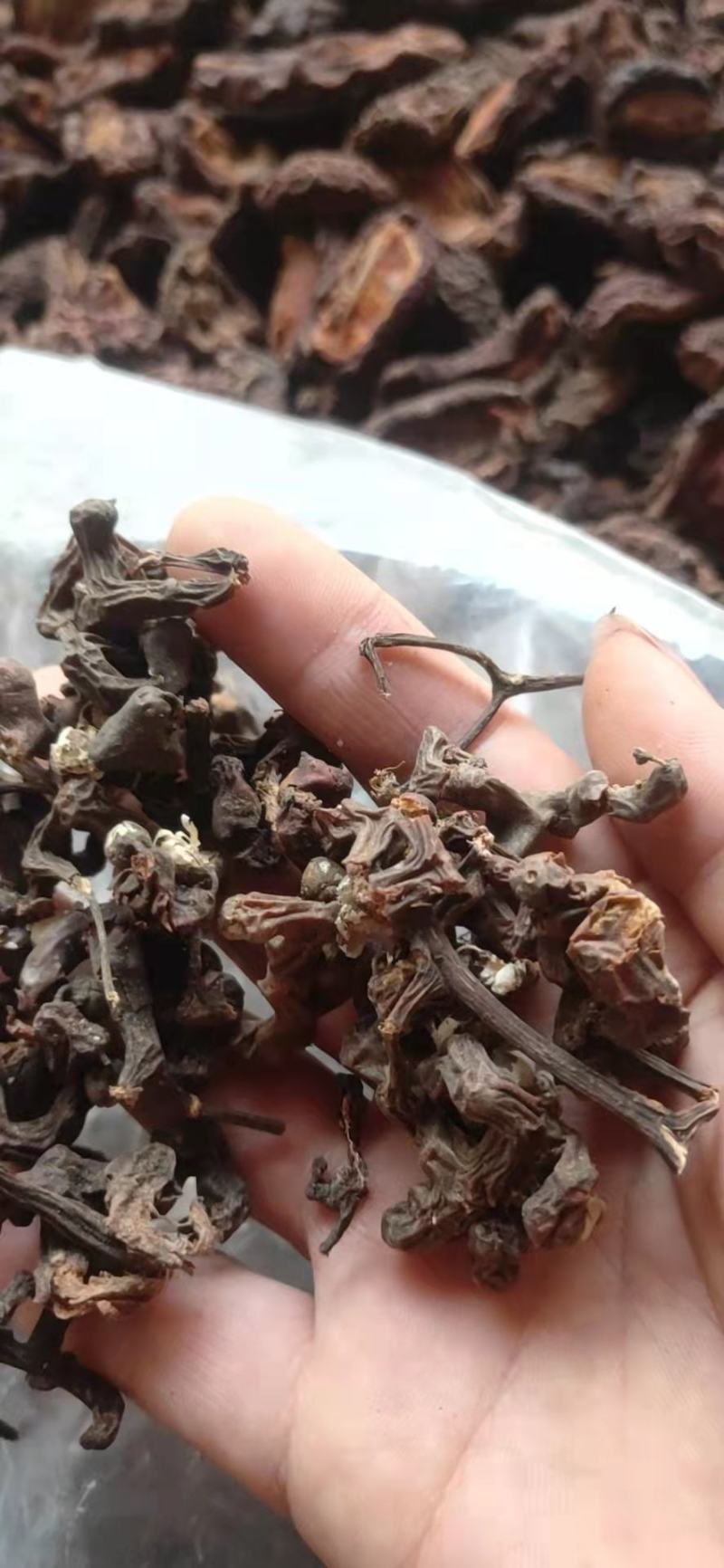 野生拐枣，拐枣质量保证经营各种中药材欢迎咨询购买！